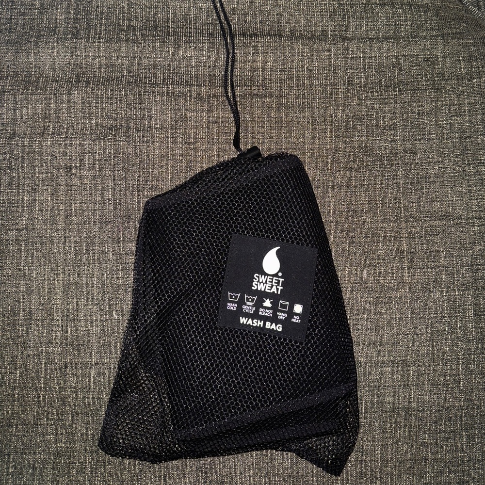 Sweet Sweat Black Waist Trimmer